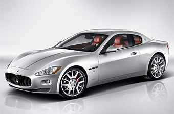 Maserati GranTurismo Coupe.  Maserati