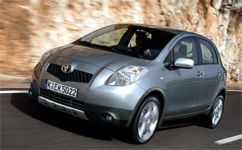    Toyota Yaris.  MotorAuthority.com