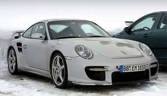 Porsche 911 GT2.  Hans G. Lehmann