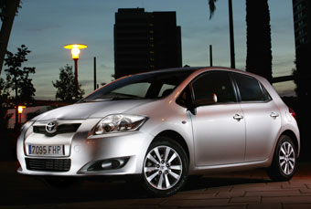 Toyota Auris.  Toyota