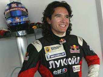  .    autosport.com