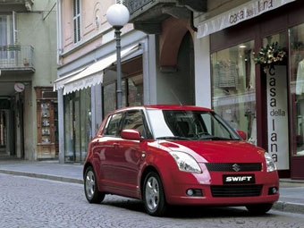 Suzuki Swift.  Suzuki 