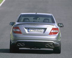  Mercedes C63 AMG 