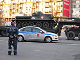 Кроме того, газета считает, что под сомнение можно поставить слова Белякова о том, что, выжав его машину в кювет, сотрудники ВАИ избили его, и травмы зафиксированы докторами как "требующие госпитализации"