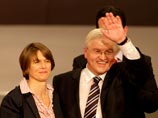 Лидер германской оппозиции Франк-Вальтер Штайнмайер пожертвует почку супруге
