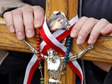Из-за него в польском обществе вот уже несколько месяцев идут ожесточенные споры, так что его даже называют "крестом раздора"