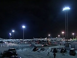        7:30 .    ,     -        