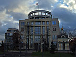 Мосгорсуд признал законными обыски в квартире оппозиционера Алексея Навального в июне этого года в рамках уголовного дела о краже картинки "Плохой хороший человек"