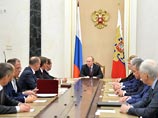 В число национальных интересов страны теперь входят сохранение традиционных российских ценностей и обеспечение единства общества. Об этом говорится в Стратегии национальной безопасности страны, которую утвердил ранее президент Владимир Путин