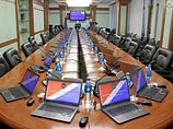 53-летний Хачатрян был избран депутатом приморского Заксобрания в 2011 году по списку "Единой России", хотя членом партии власти не был. В парламенте он работал в комитете по социальной политике и защите прав граждан