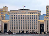Российские военные не будут менять стратегию в Сирии по рекомендациям Пентагона, заявили в Минобороны