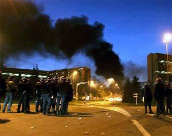        .  Reuters, 