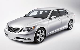  Lexus LS.   Lexus