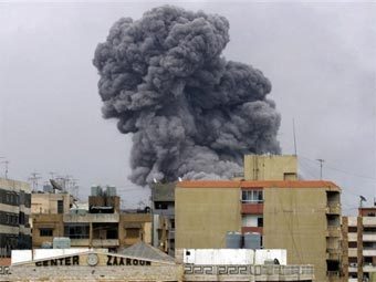 Пригород Бейрута после налета израильской авиации. Фото AFP