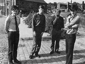  Joy Division.    thep5.blogspot.com