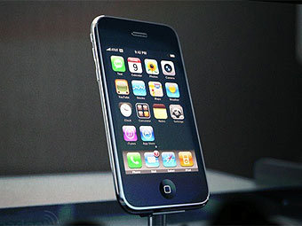iPhone 3G.    mobilewhack.com