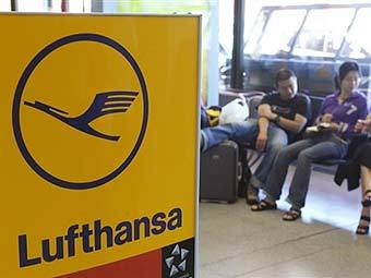   Lufthansa.  AFP