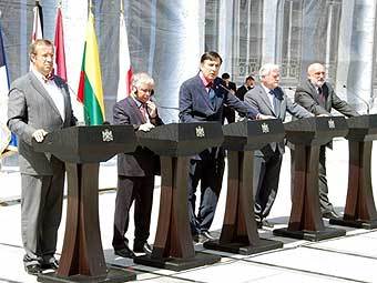  ,         .  AFP