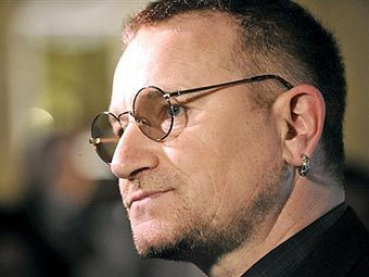  U2 .  AFP