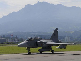  JAS-39 Gripen.  Gripen International 