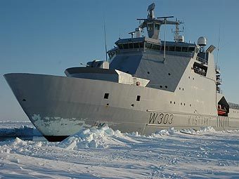     W-303 "".   Marcusroos   de.wikipedia.org