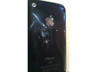  iPhone 3G.    techradar.com