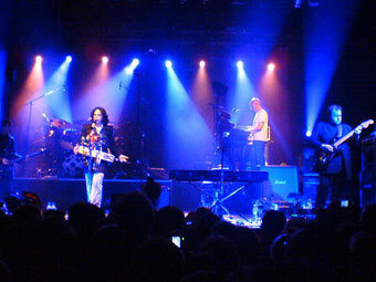  Marillion    2007 ,   Mike p, Wikipedia Commons