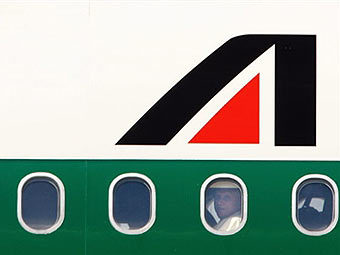  XVI     Alitalia.  AFP