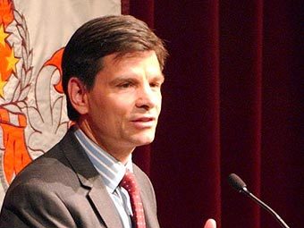  .  Garret Nuzzo-Jones   Wikipedia