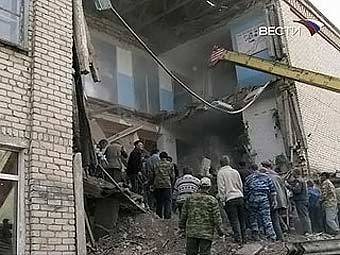 Фото телеканала "Вести 24" с места обрушения