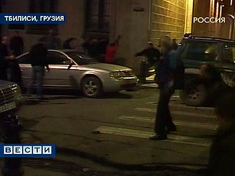 Ночные беспорядки в Тбилиси. Кадр телеканала "Россия"