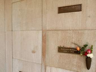     ( )    ( )  ©AFP