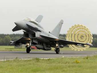 Eurofighter Typhoon  .    eurofighter.com