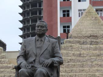     .  Turkhan Karimov