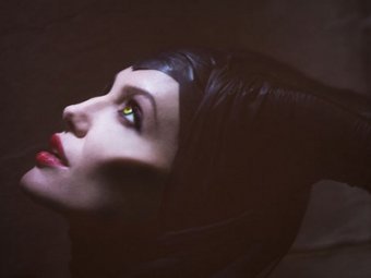 Анджелина Джоли в фильме "Малефисент"