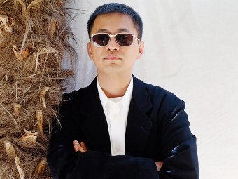 Вонг Кар-Вай, фото с сайта indiewire.com