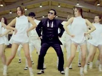 Кадр из клипа "Gangnam Style" с сайта YouTube
